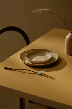 Cloud Round Plate Chalk (E)