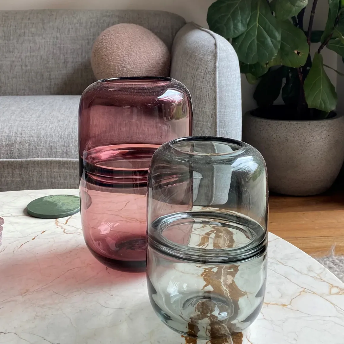 Jewel Vase Cherry (L)