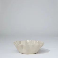 Ruffle Bowl Chalk White (M)