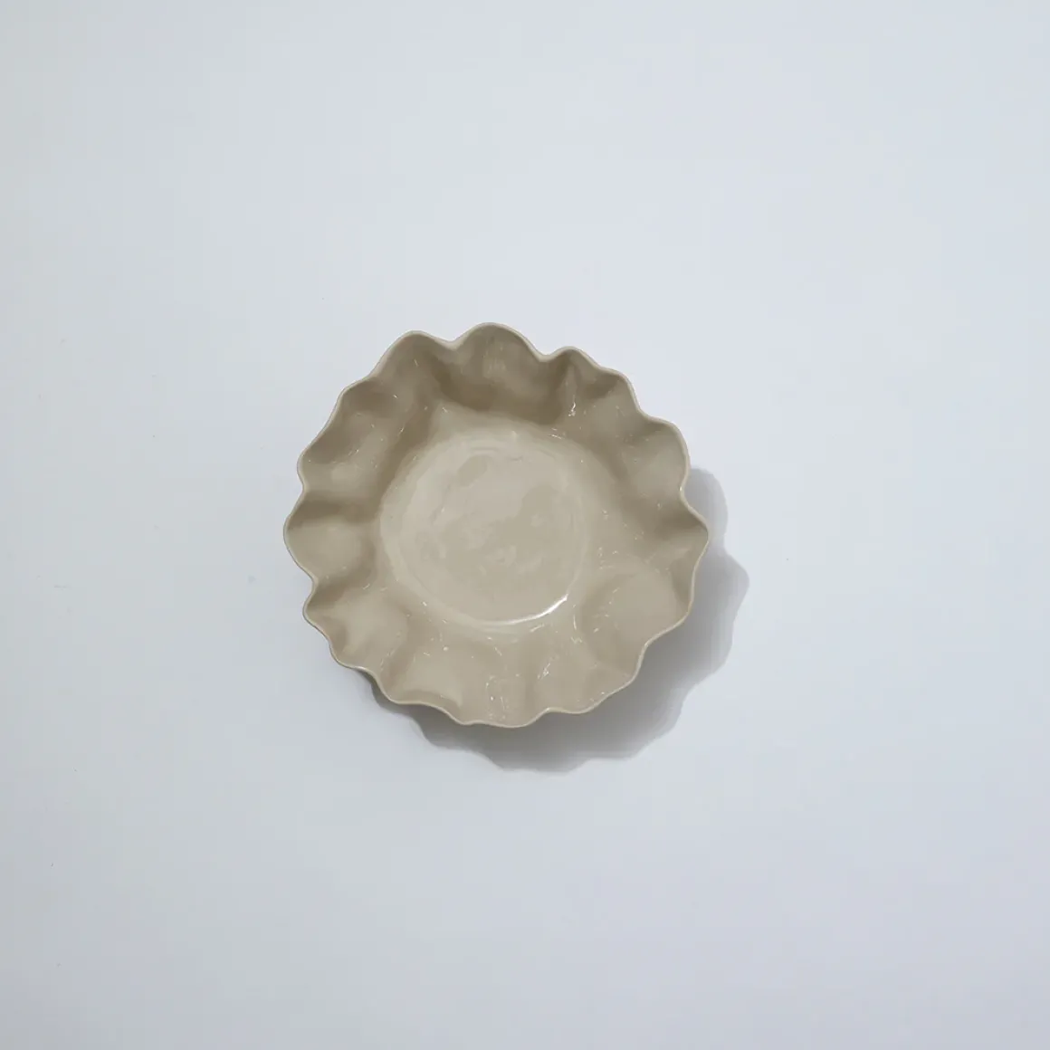 Ruffle Bowl Chalk White (M)