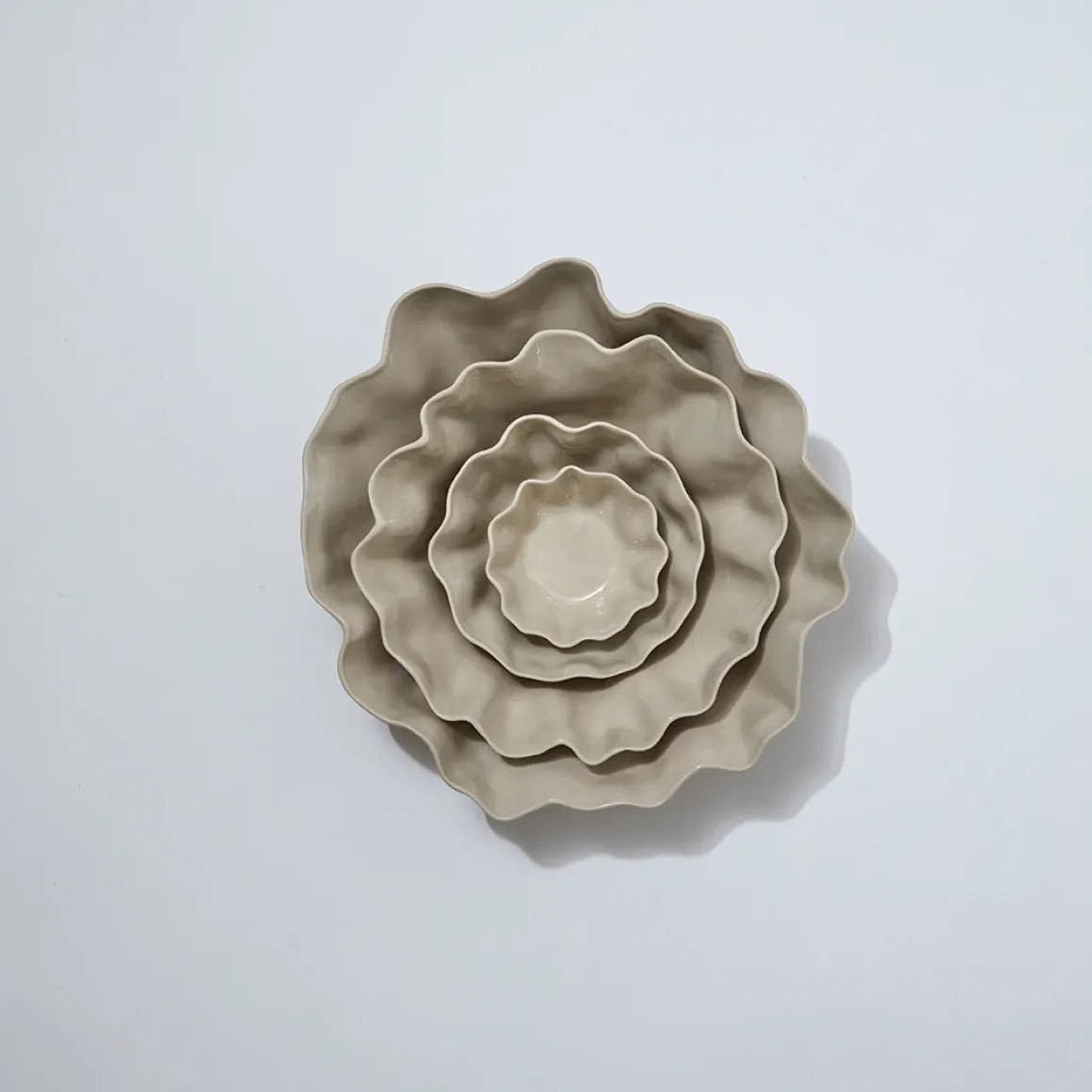 Ruffle Bowl Chalk White (M)