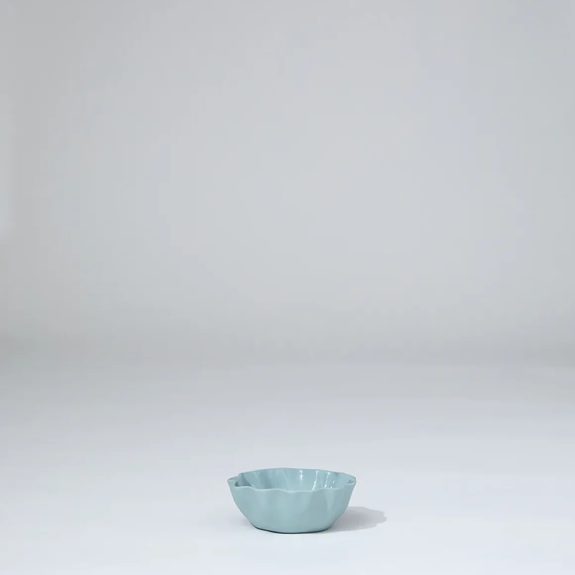 Ruffle Bowl Light Blue (XS)