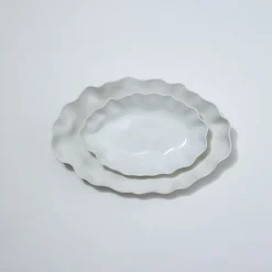 Ruffle Rectangle Platter Snow White (M)