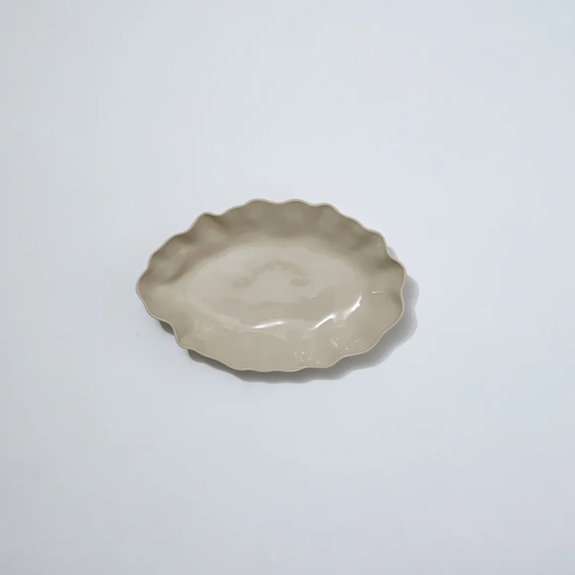 Ruffle Rectangle Platter Chalk White (M)