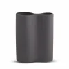 Smooth Infinity Vase Charcoal (M)
